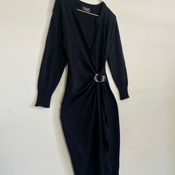 Dress Forum Black minimalist Wool Long Sleeve Dress with Ring Detail - Picture 4 of 8
